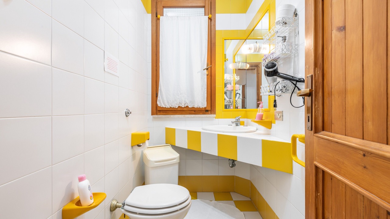 Photo of Bathroom in Calasetta