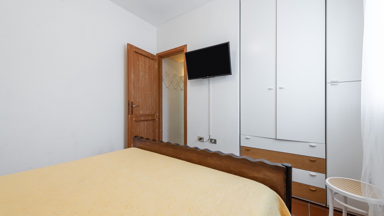 Photo of Bedroom in Calasetta