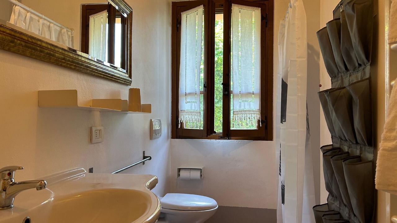 Photo of Bathroom in Fossombrone
