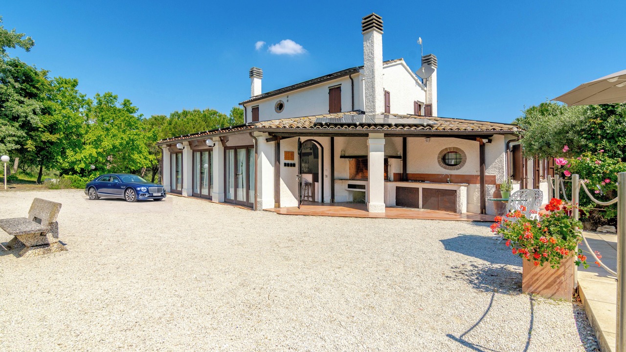 Photo of Outdoor in Dogana