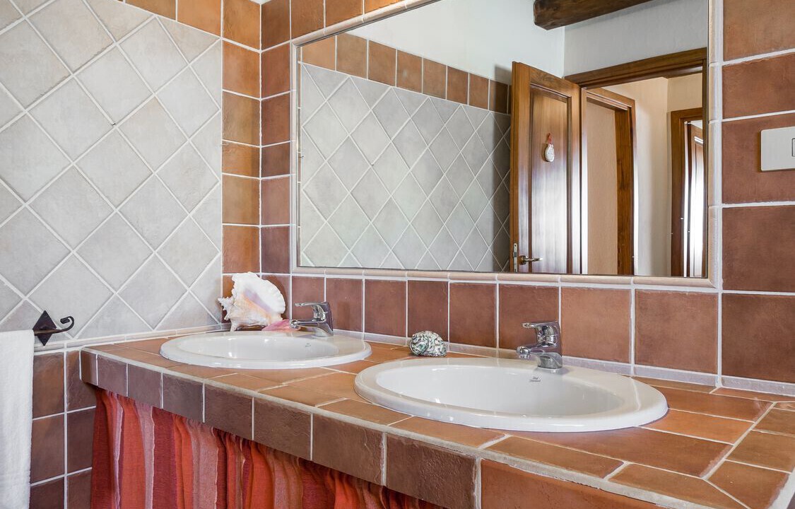 Photo of Bathroom in Porto Istana