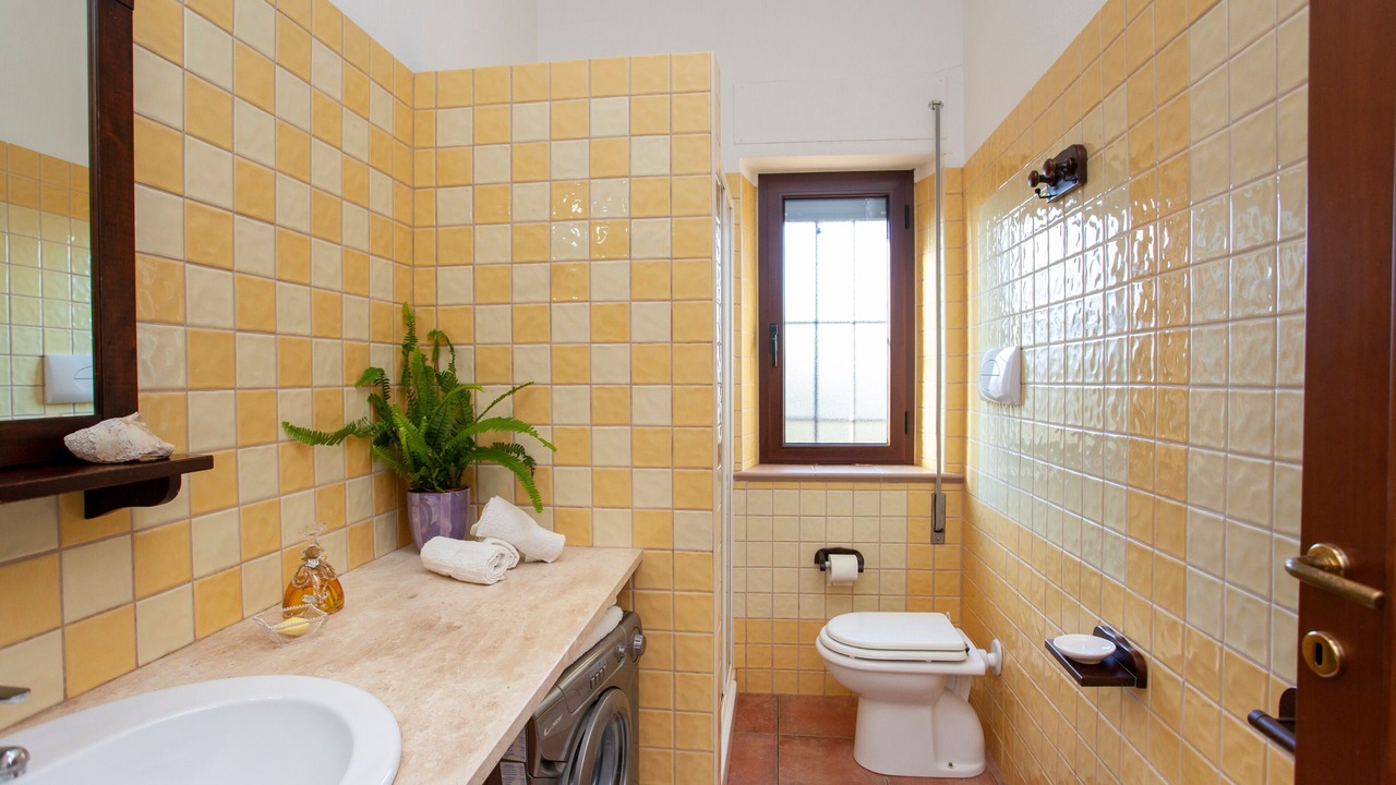 Photo of Bathroom in Orosei