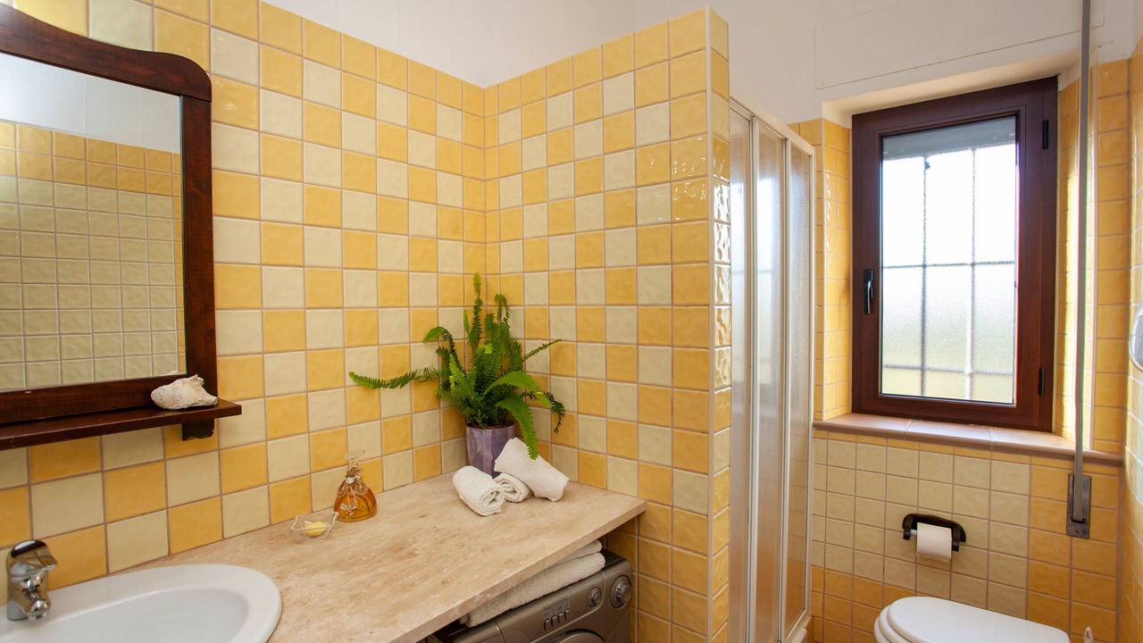 Photo of Bathroom in Orosei