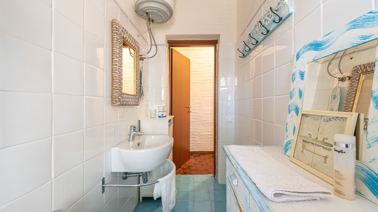 Photo of Bathroom in Sarroch