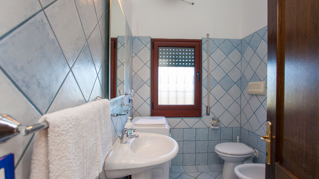 Photo of Bathroom in Orosei