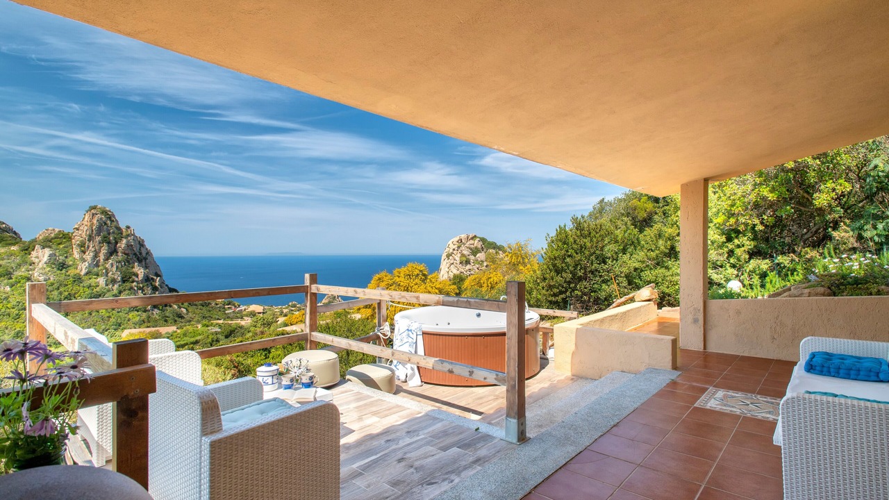 Photo of Patio Balcony in Costa Paradiso