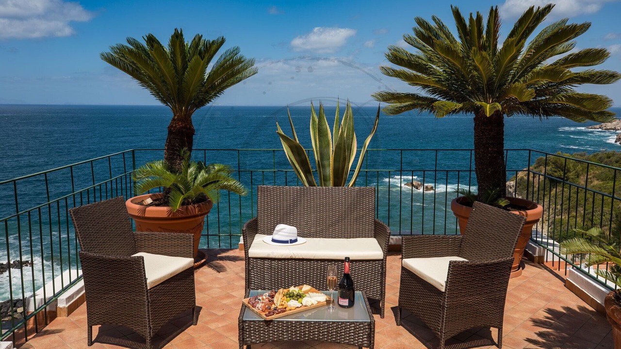 Photo of Patio Balcony in Massa Lubrense