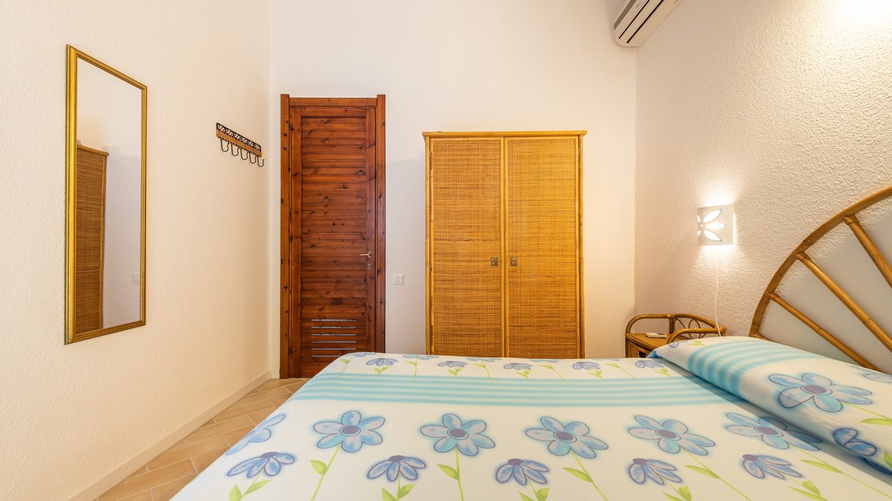 Photo of Bedroom in Geremeas