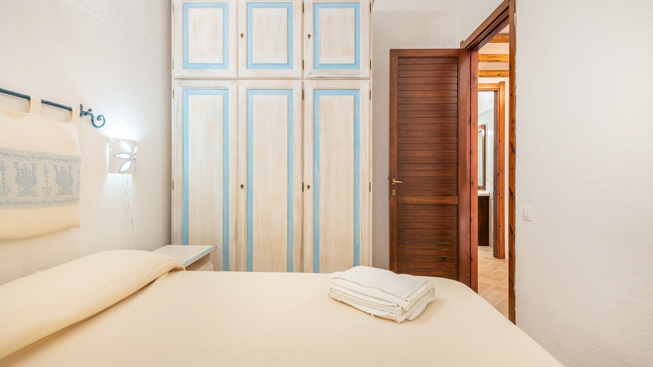 Photo of Bedroom in Geremeas