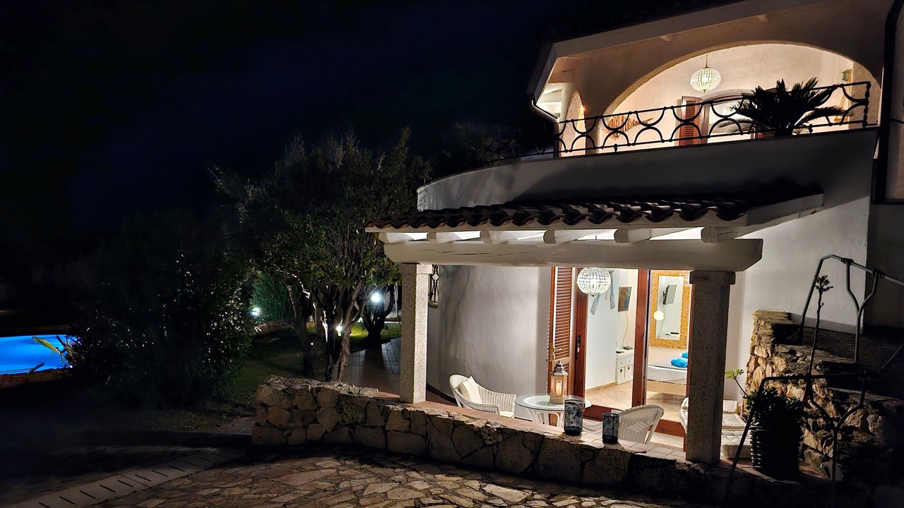 Photo of Patio Balcony in Badualga
