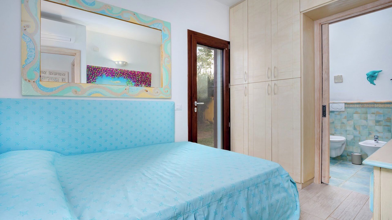 Photo of Bedroom in Baia Caddinas