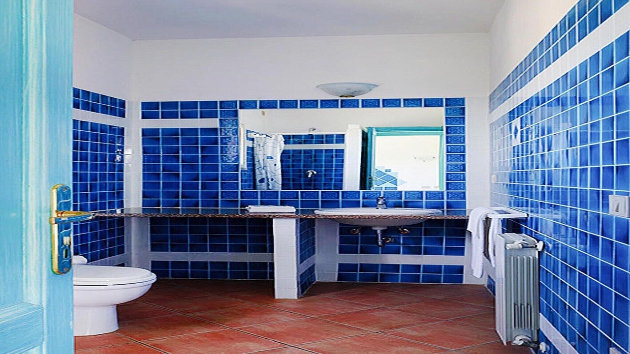 Photo of Bathroom in Tiriddo