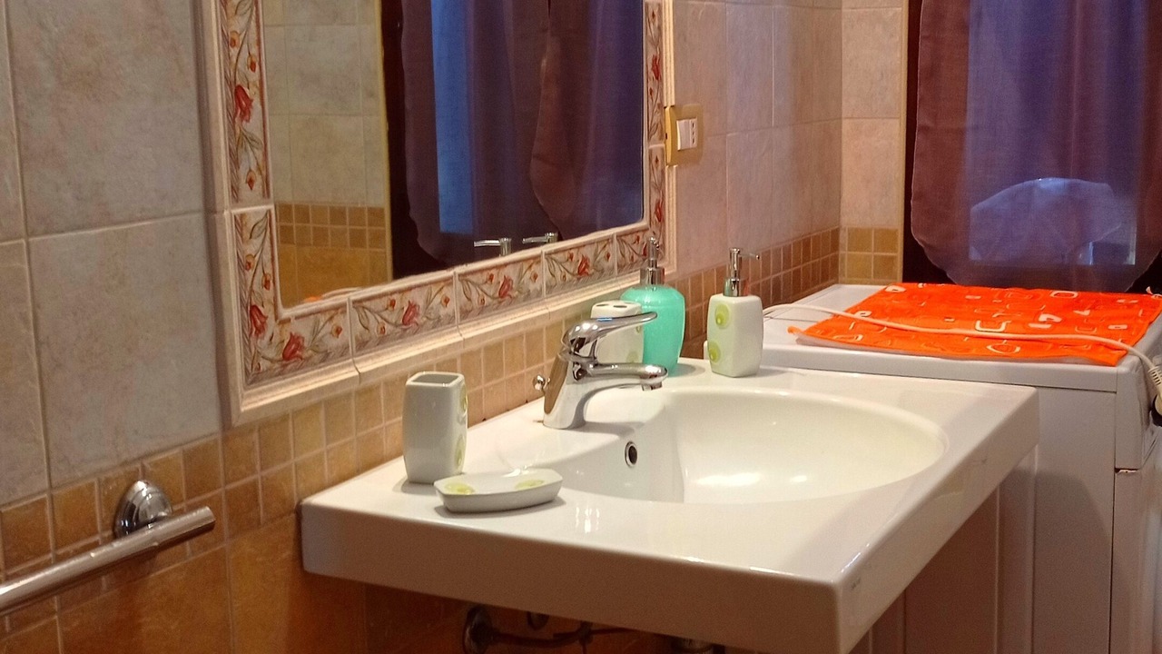Photo of Bathroom in Eden Beach