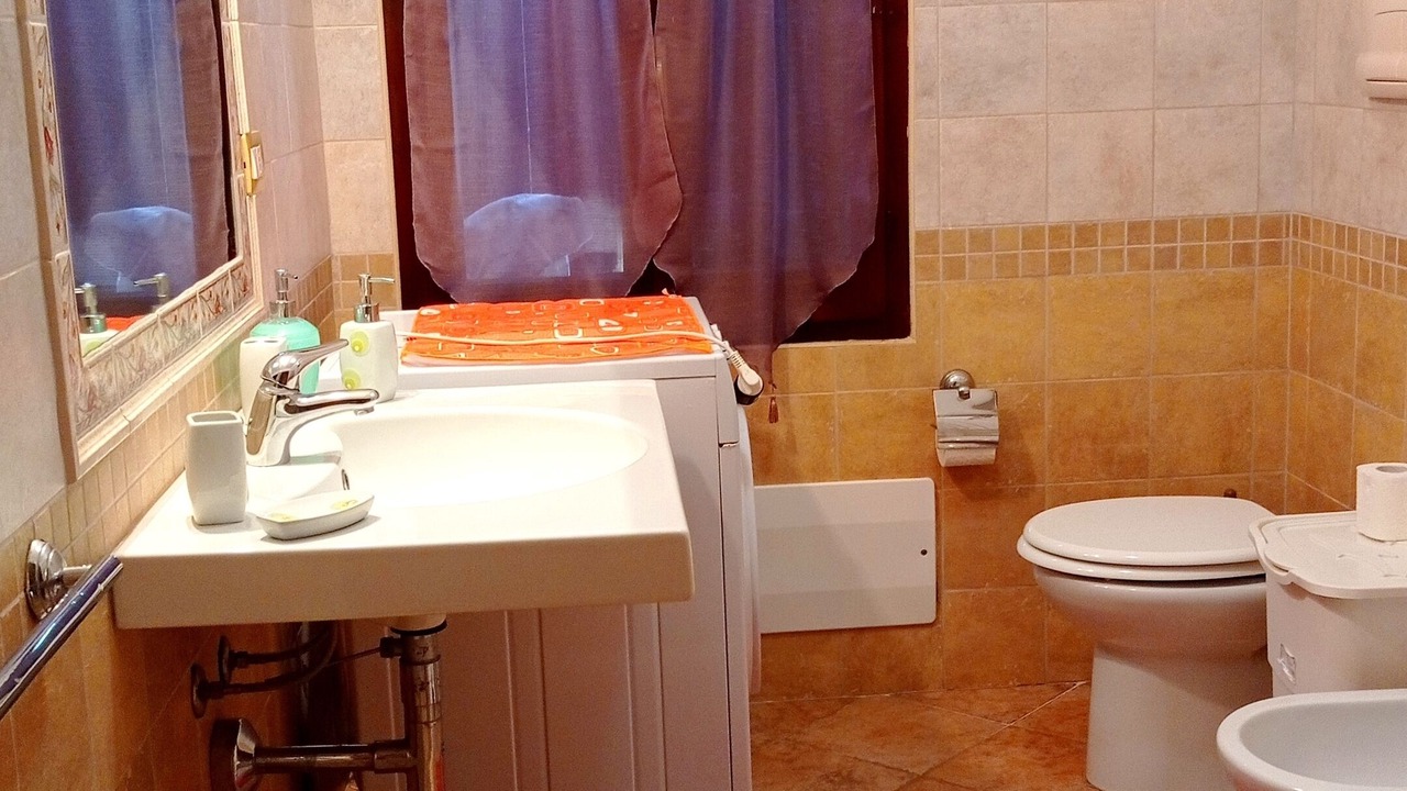 Photo of Bathroom in Eden Beach