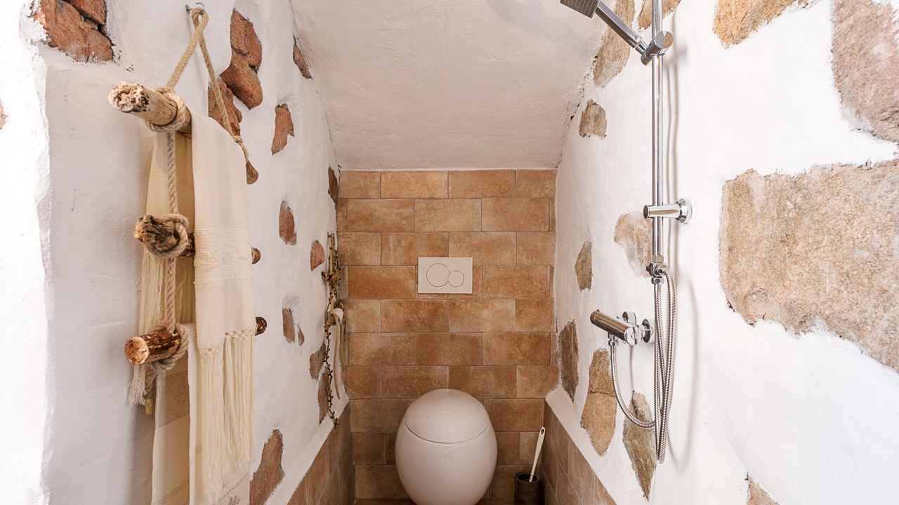 Photo of Bathroom in Pittulongu