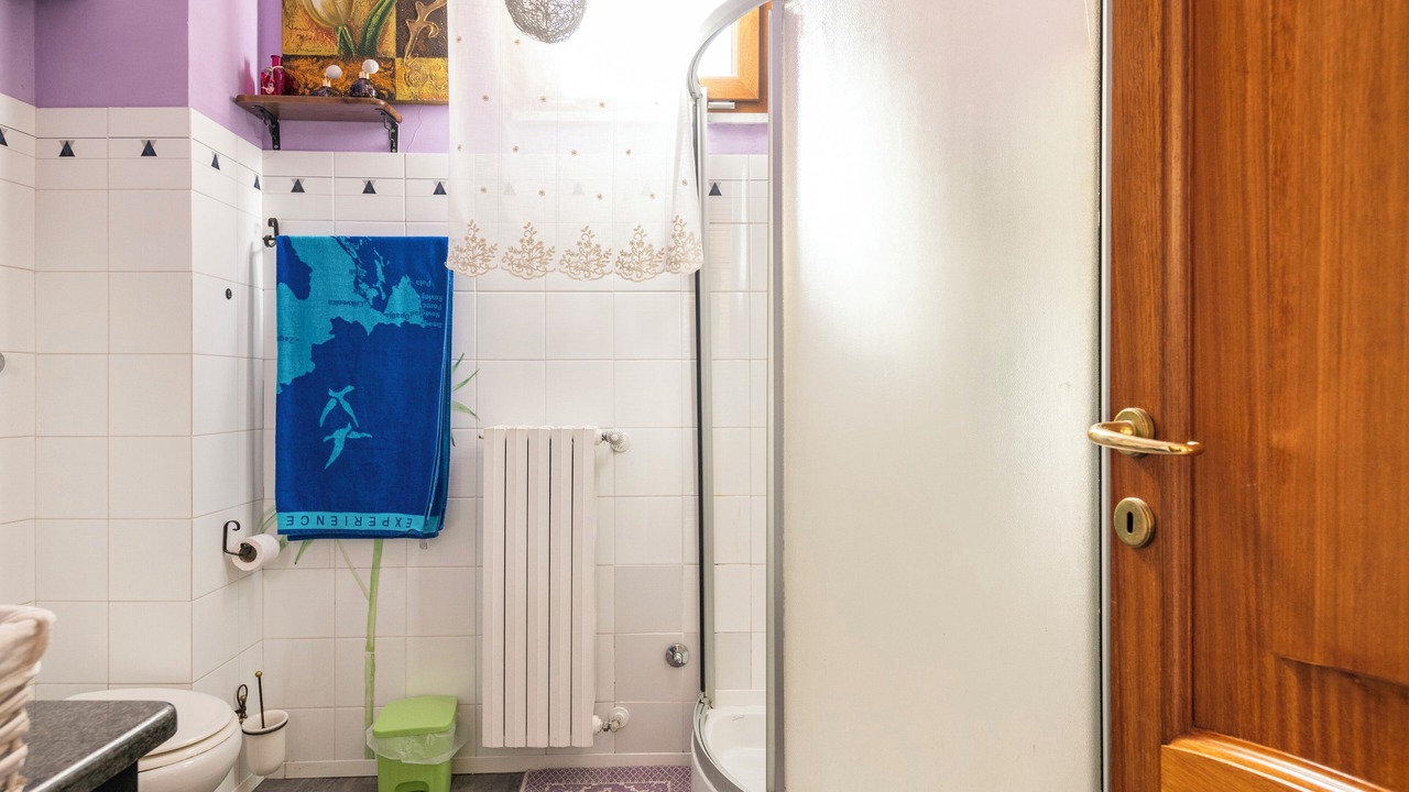 Photo of Bathroom in Nuoro