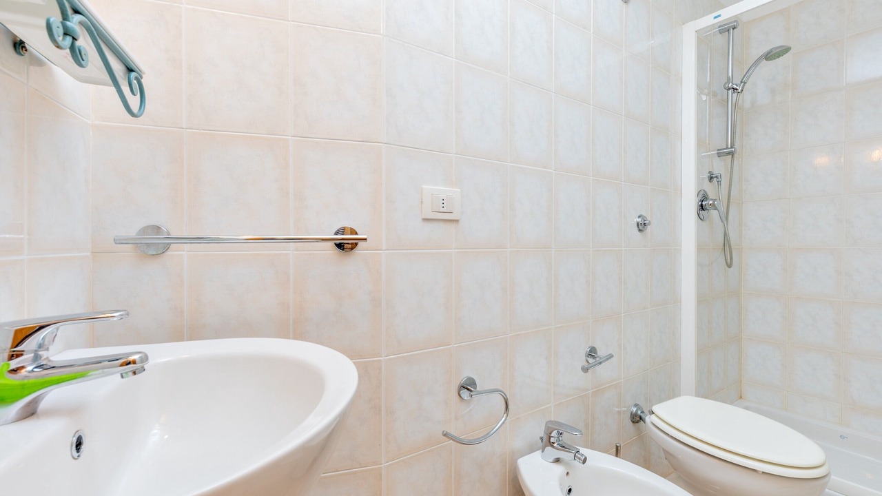 Photo of Bathroom in Baja Sardinia