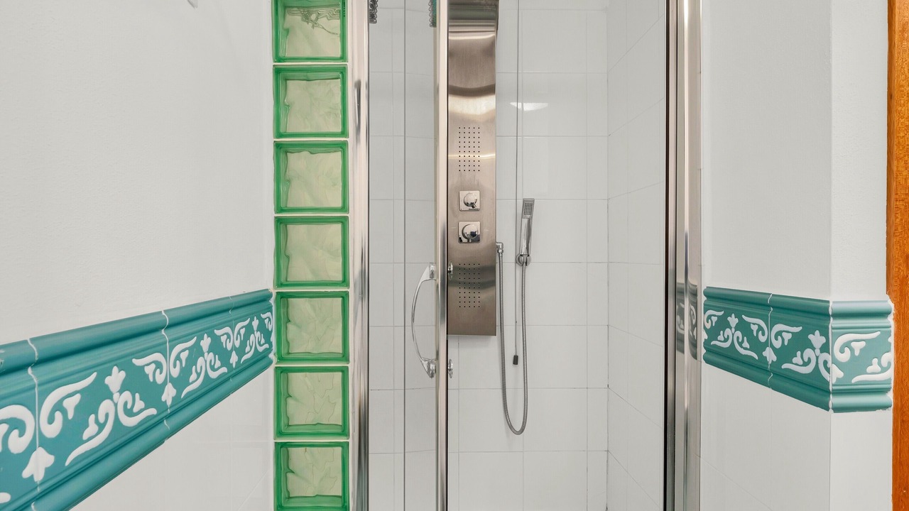 Photo of Bathroom in Case Peschiera-Lu Fraili