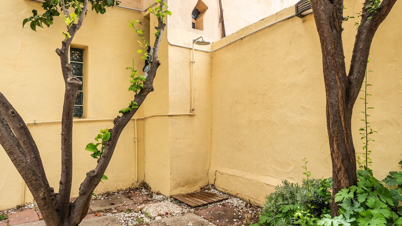 Photo of Outdoor in Capitana