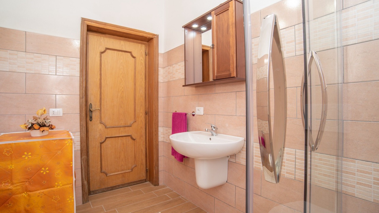 Photo of Bathroom in San Teodoro City Centre