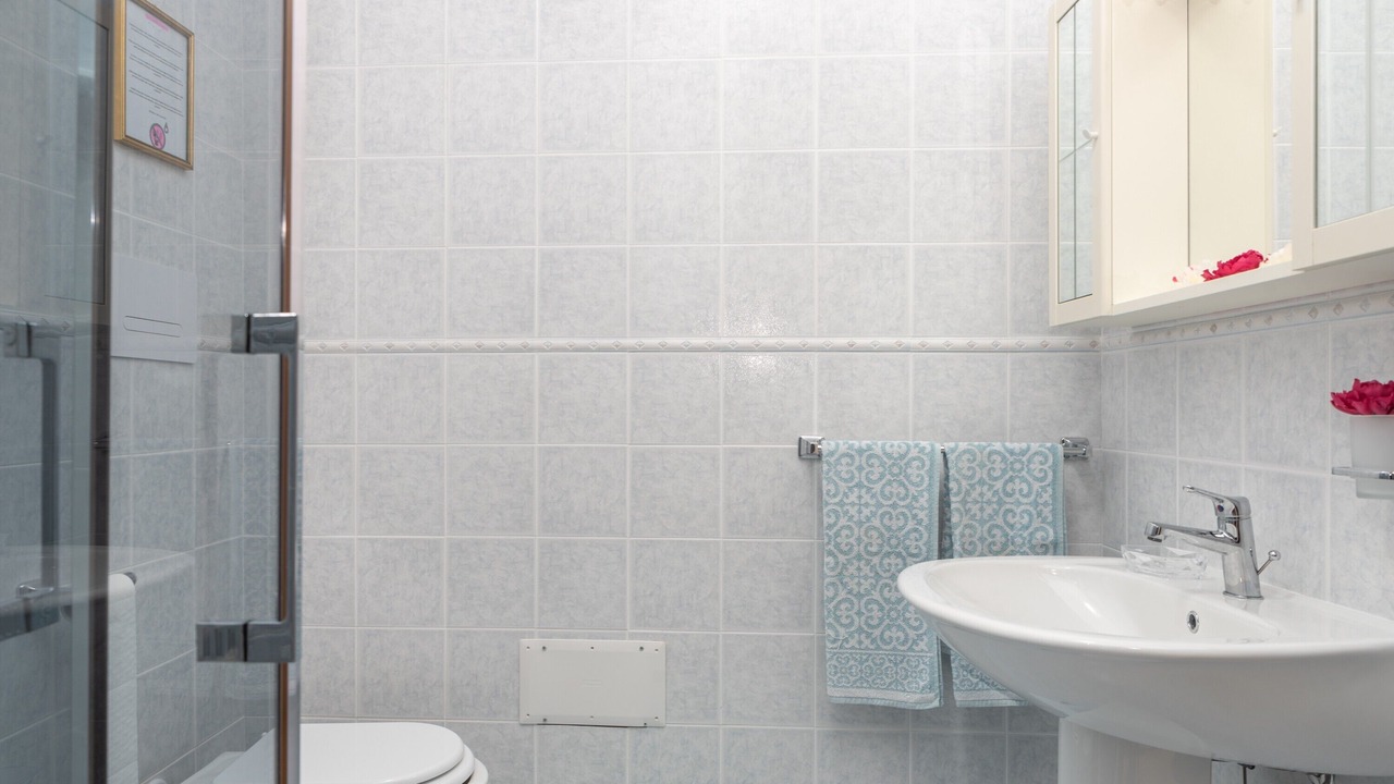 Photo of Bathroom in Telti