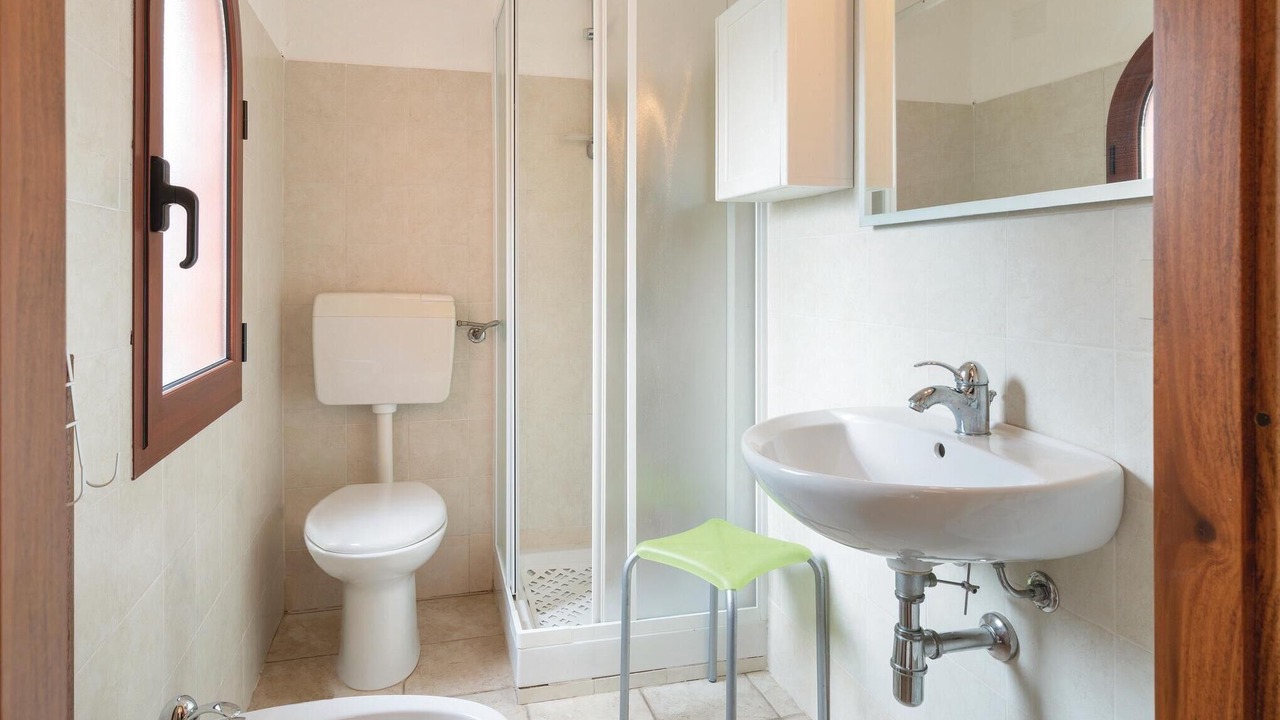 Photo of Bathroom in Orgosolo