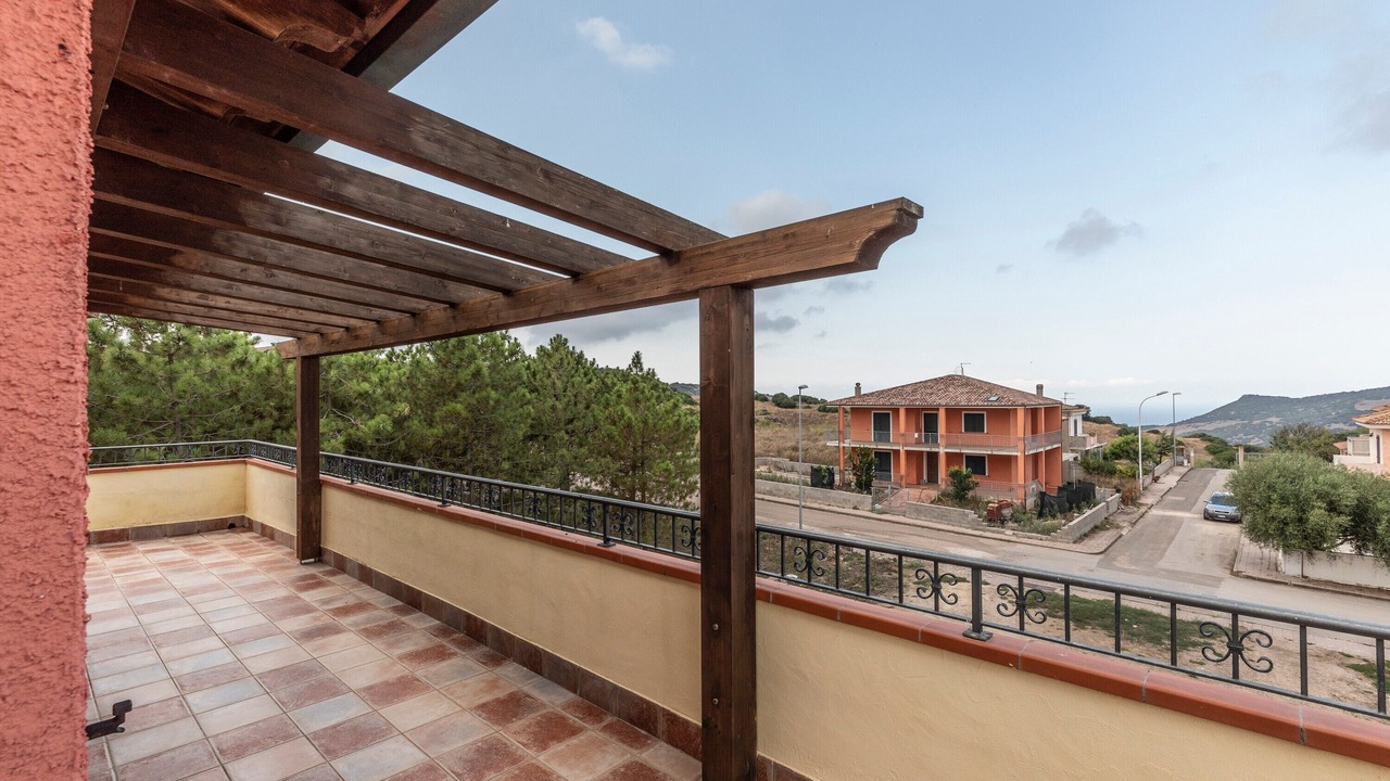 Photo of Outdoor in Tergu