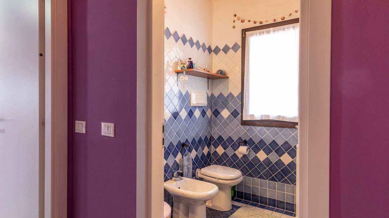 Photo of Bathroom in Tergu