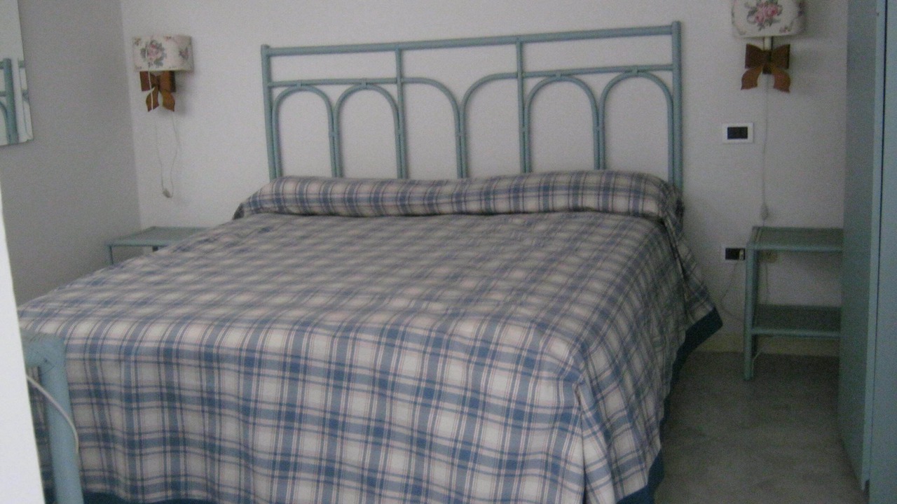Photo of Bedroom in Historic Castle District