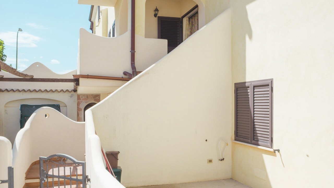 Photo of Patio Balcony in Orosei
