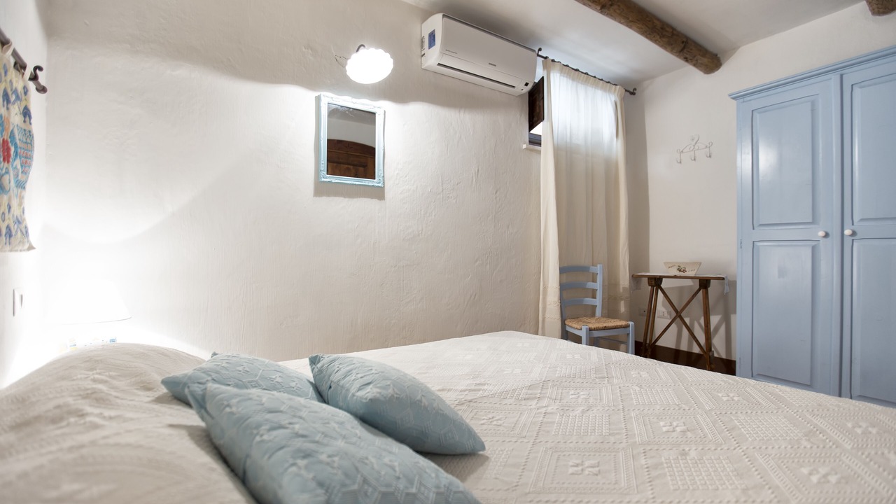 Photo of Bedroom in Baunei