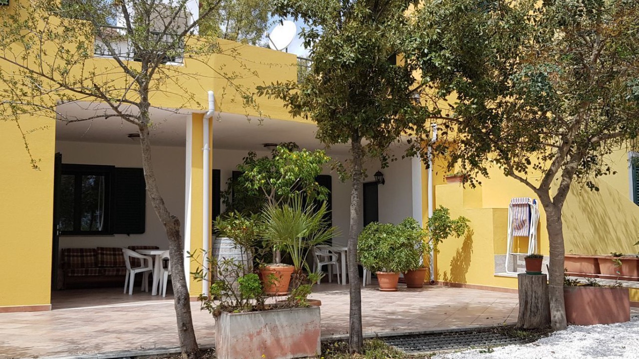 Photo of Patio Balcony in Orosei