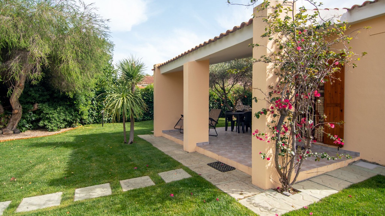 Photo of Patio Balcony in Geremeas