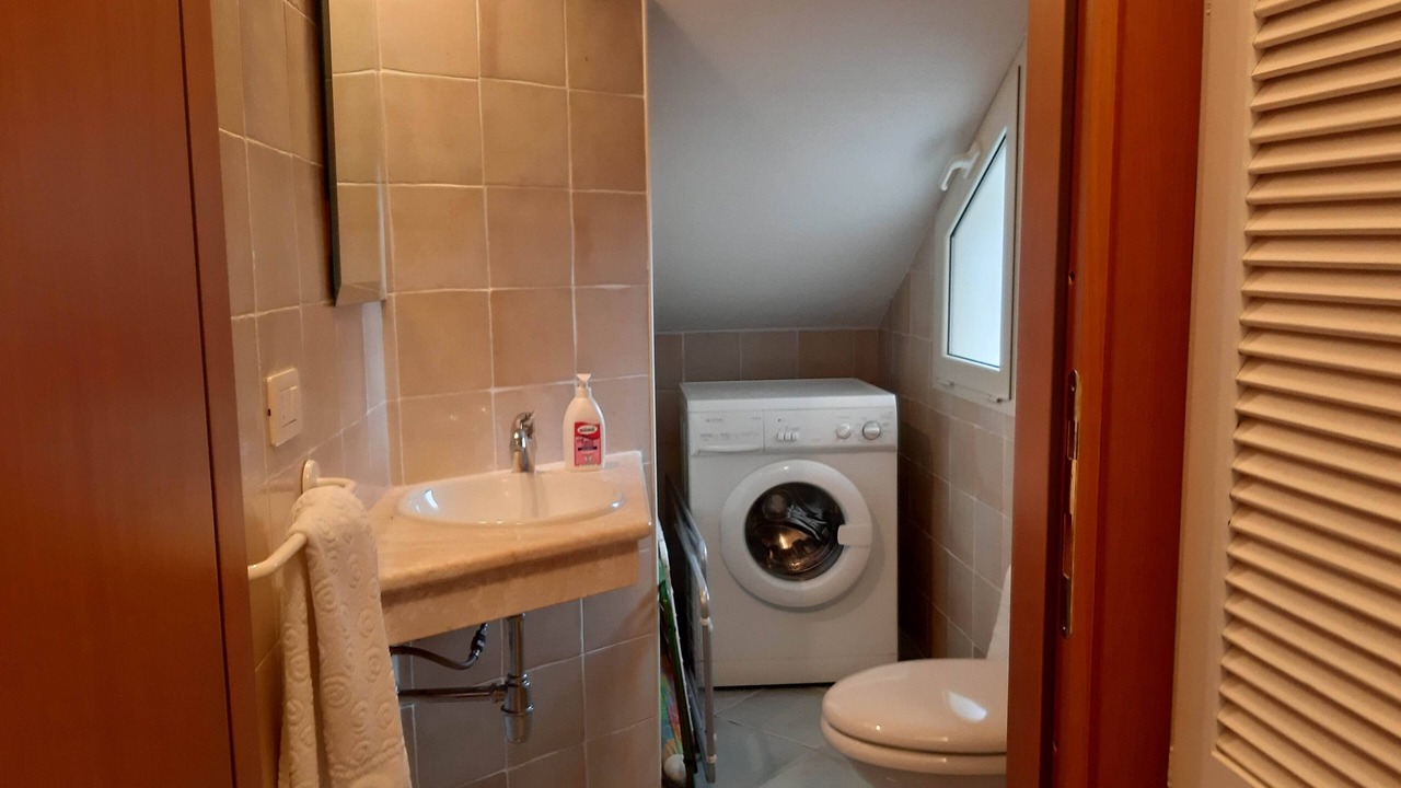 Photo of Bathroom in Orosei