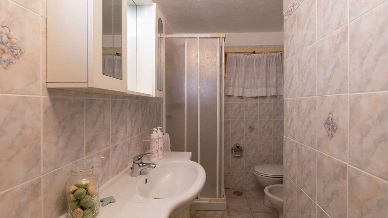 Photo of Bathroom in Golfo di Marinella