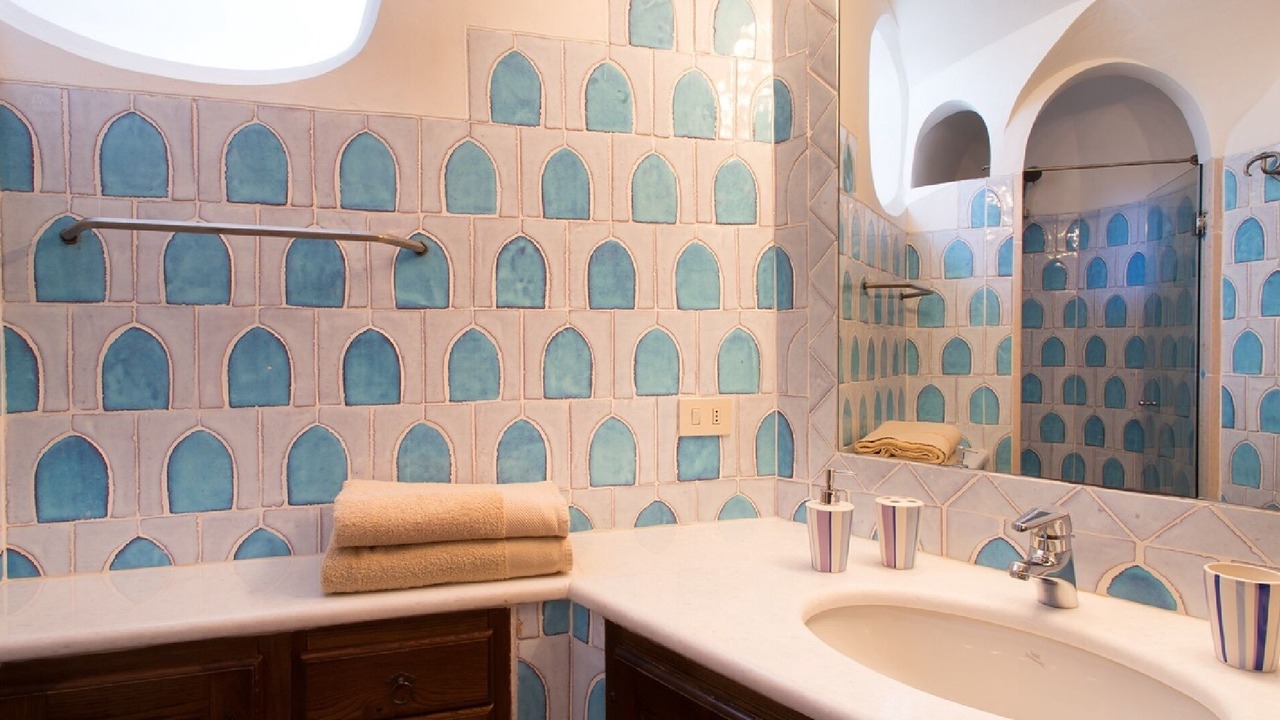 Photo of Bathroom in Oristano Historic Centre