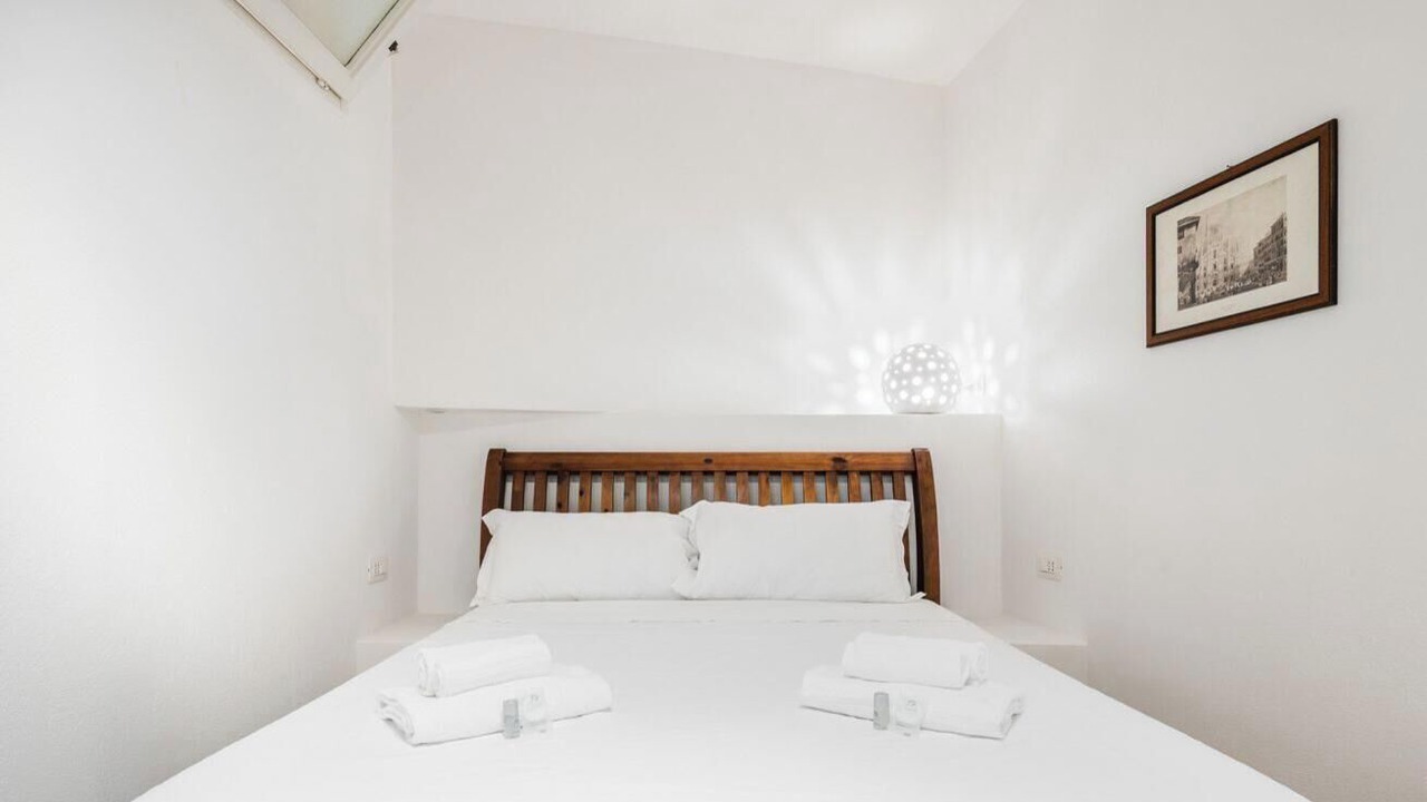 Photo of Bedroom in Historic Castle District