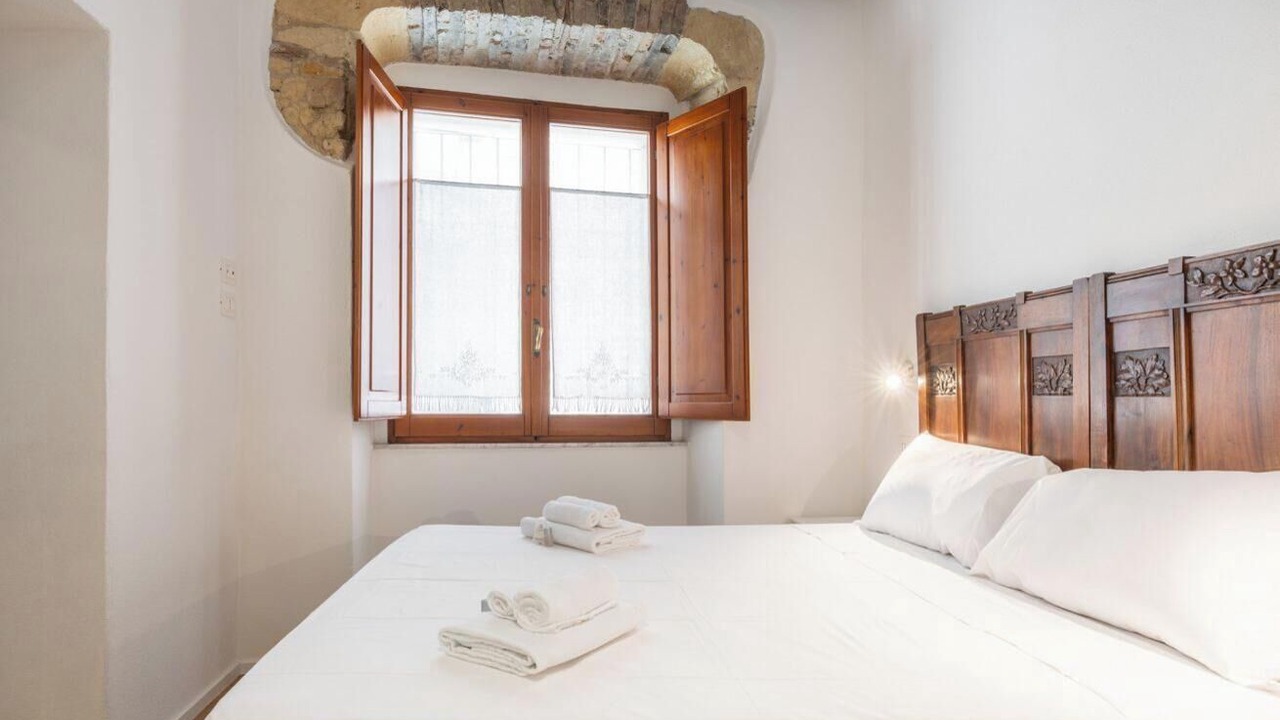 Photo of Bedroom in Historic Castle District