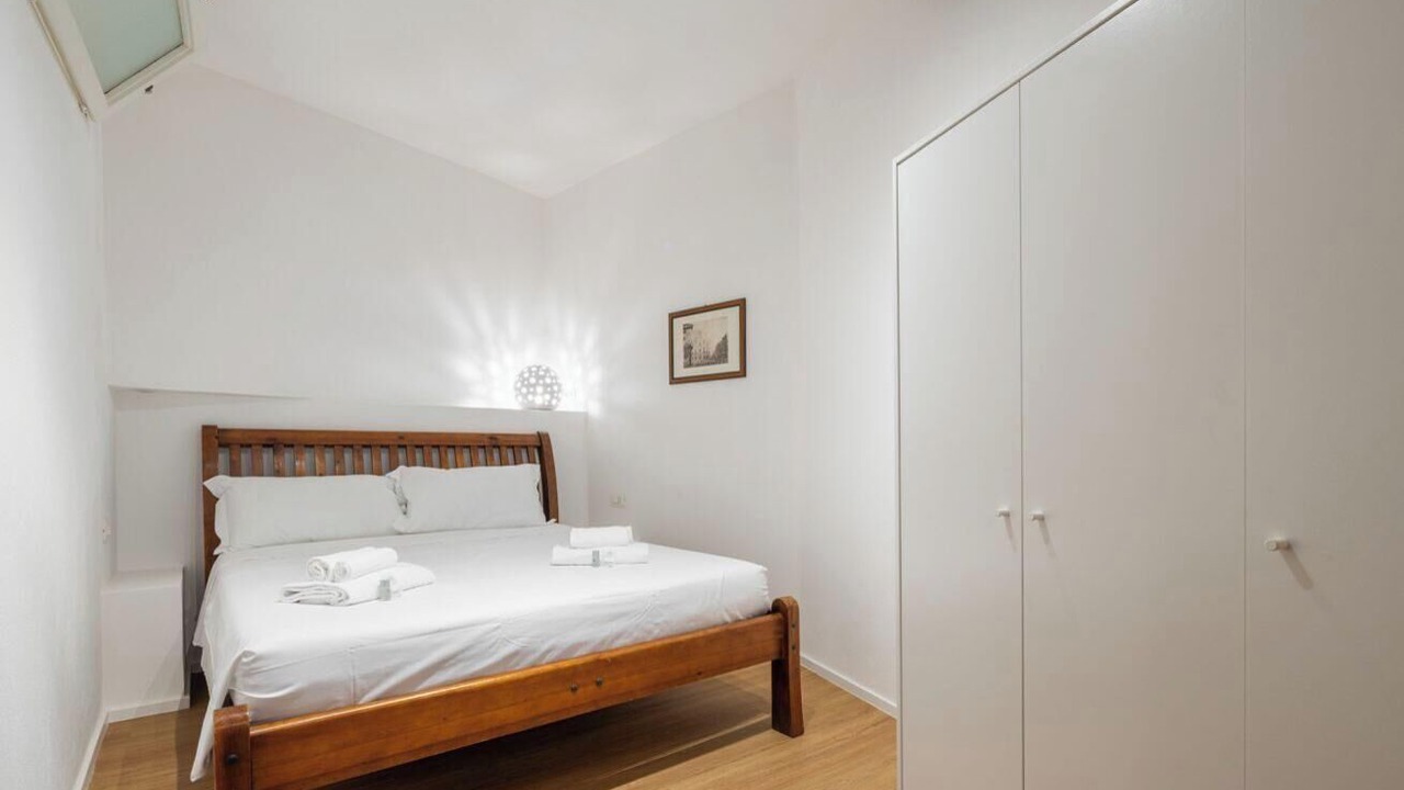 Photo of Bedroom in Historic Castle District