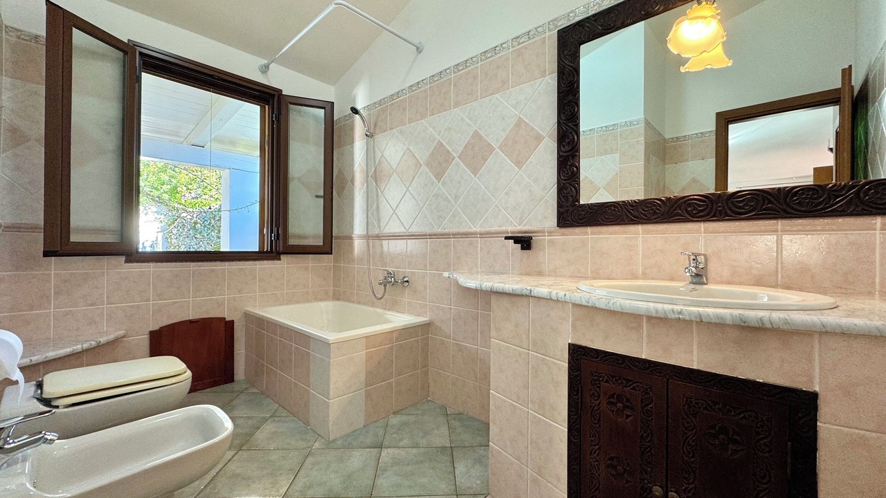 Photo of Bathroom in Arbatax