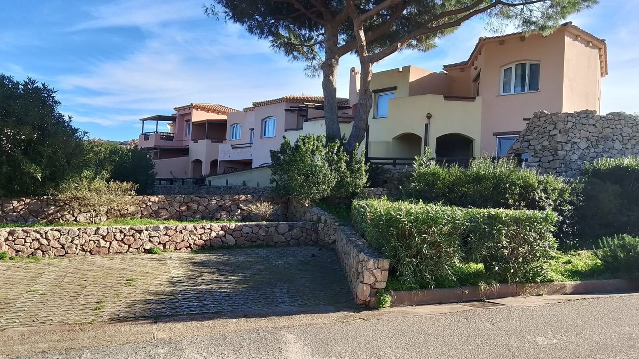 Photo of Others in Canneddi