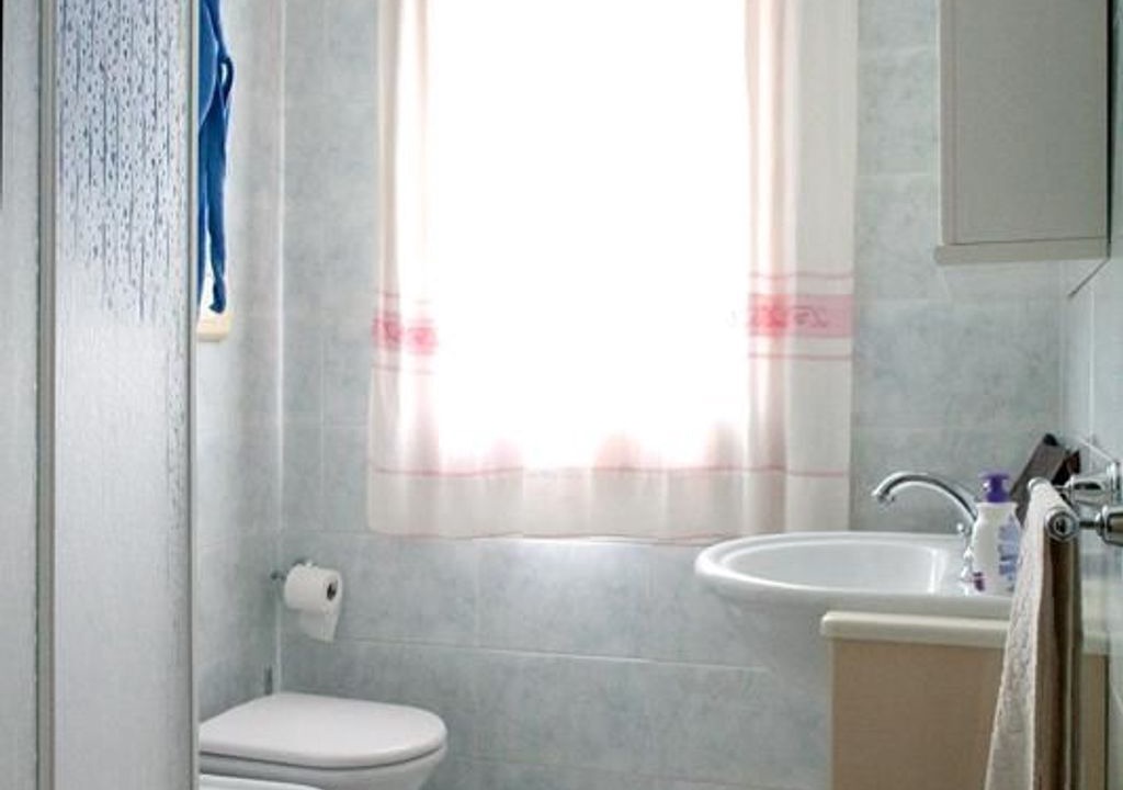 Photo of Bathroom in Campulongu