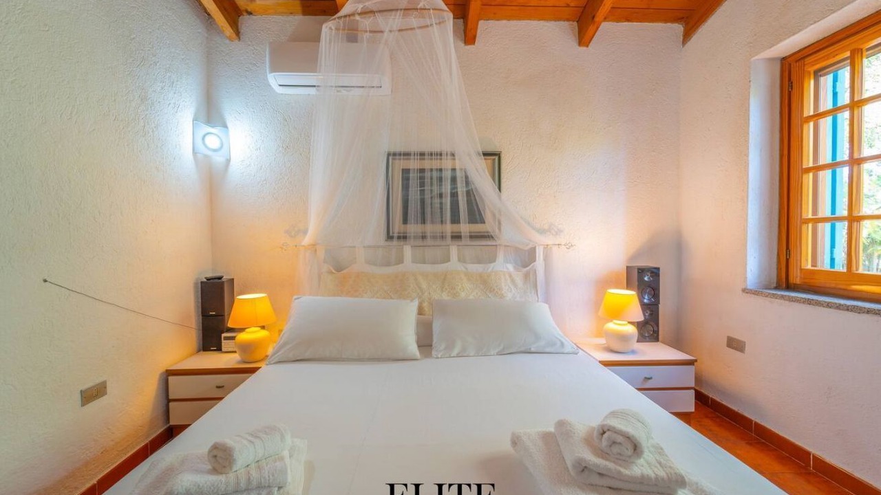 Photo of Bedroom in Porto Istana