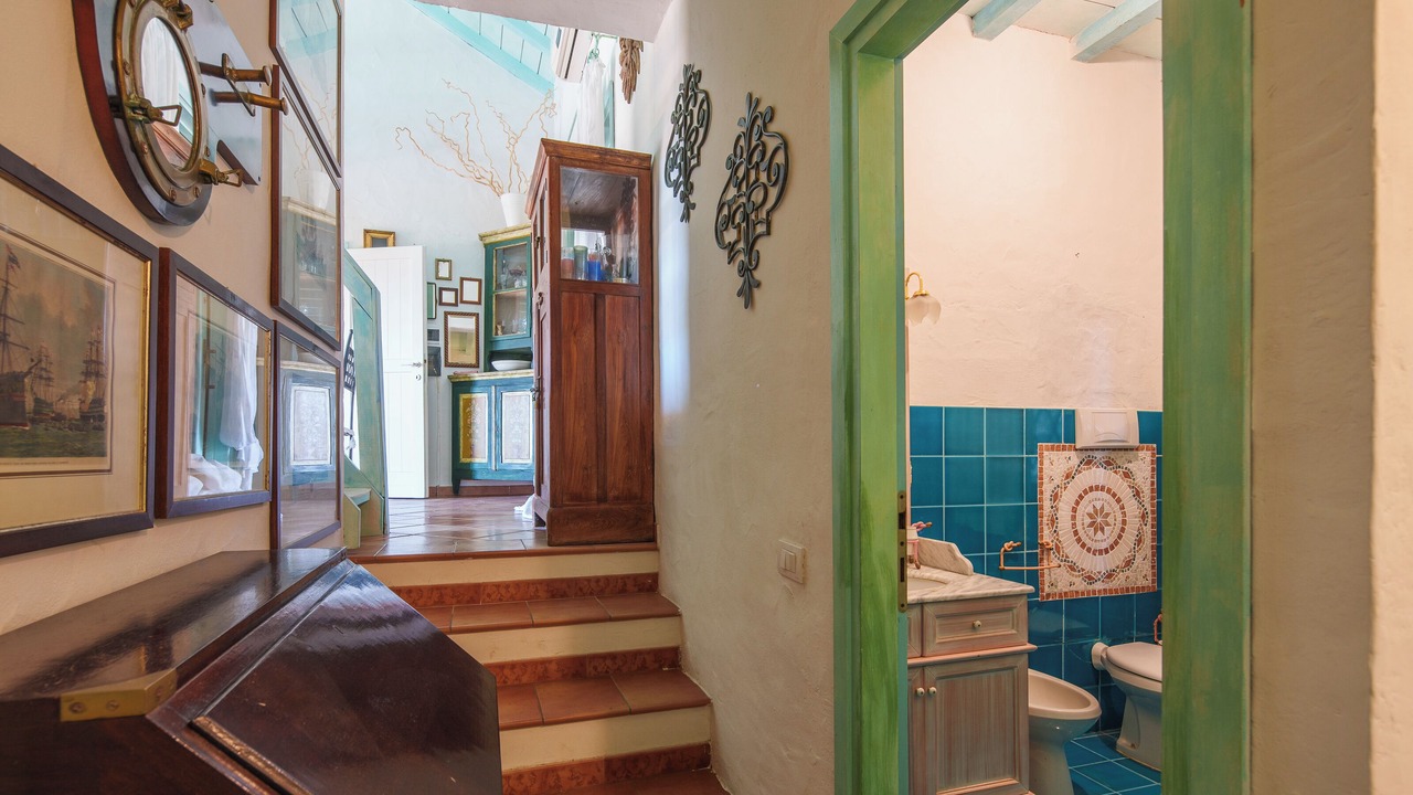 Photo of Bathroom in Baia Caddinas