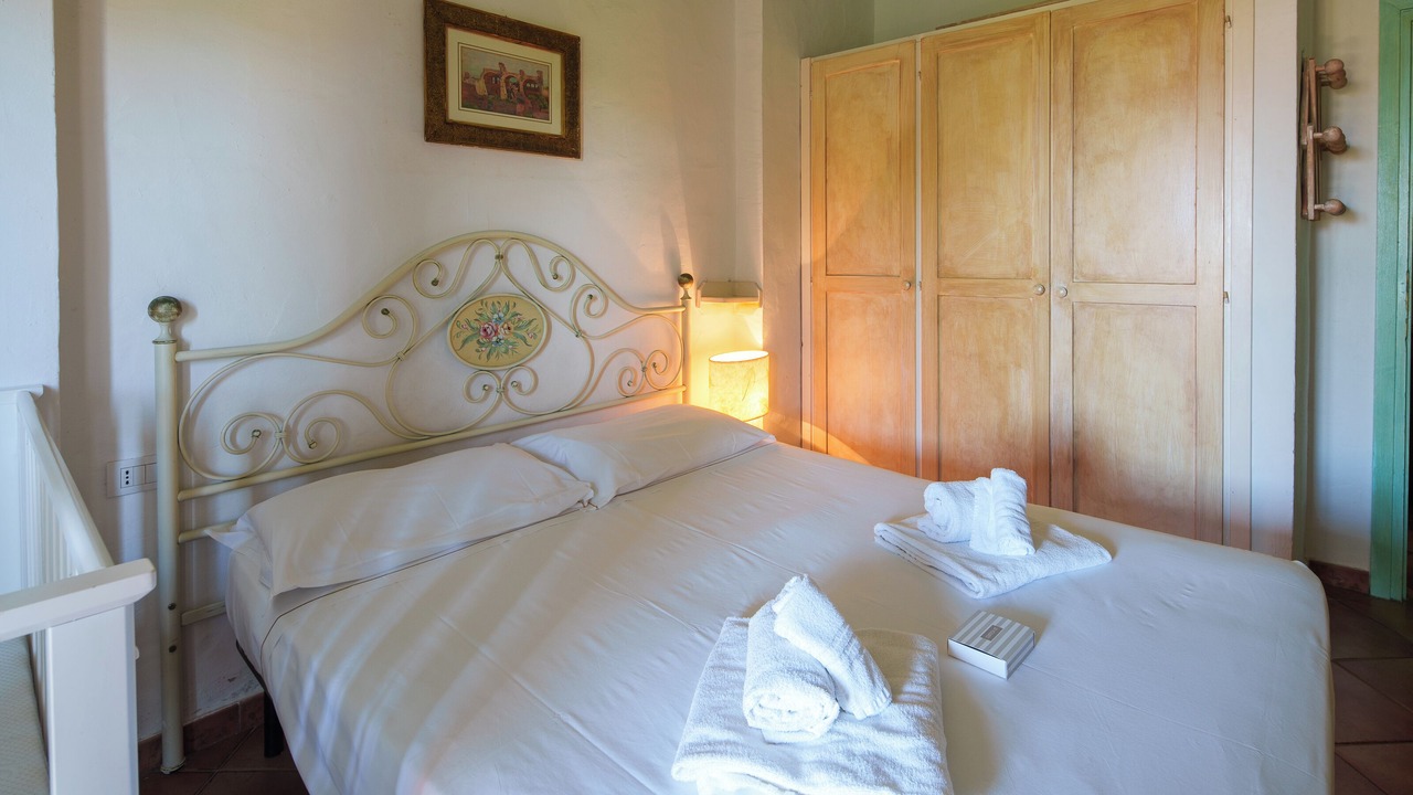 Photo of Bedroom in Baia Caddinas