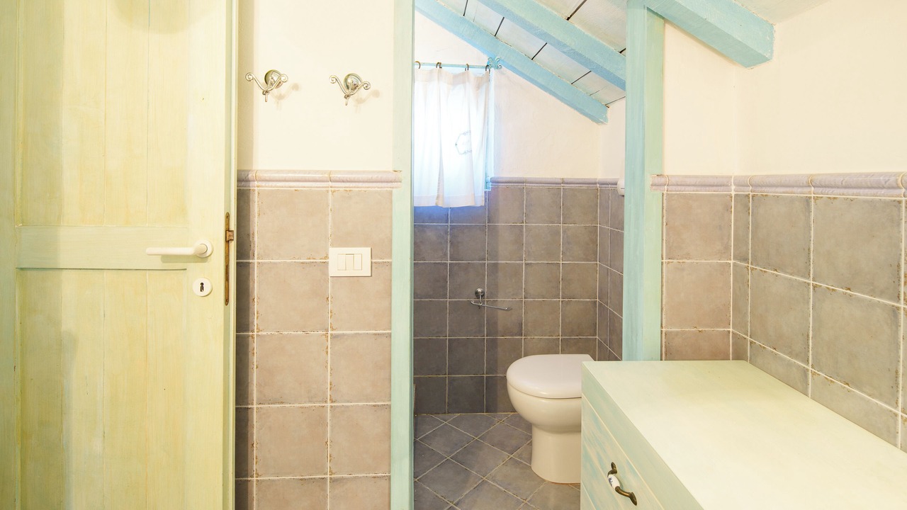 Photo of Bathroom in Baia Caddinas
