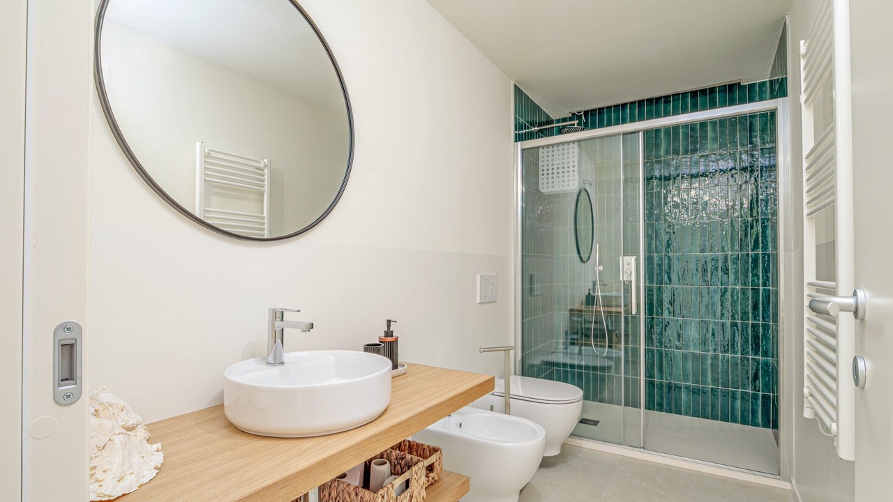 Photo of Bathroom in Baia Caddinas