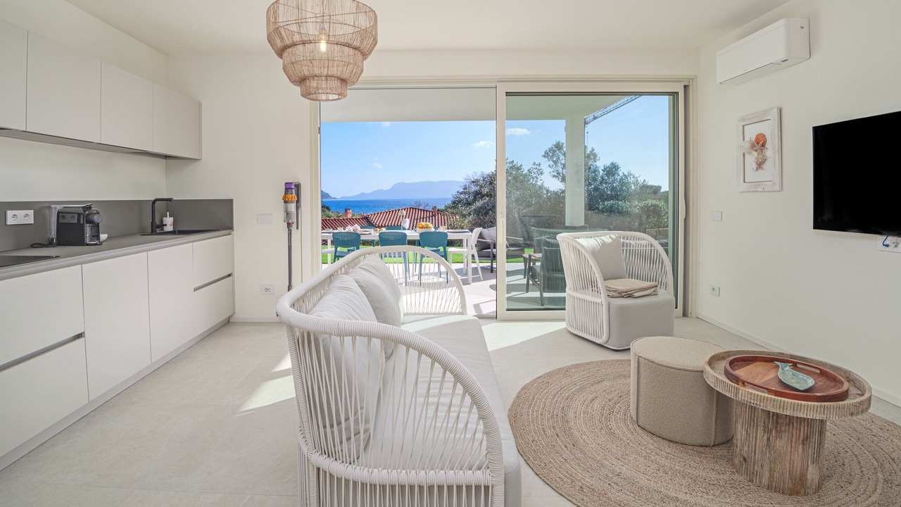 Photo of Livingroom in Baia Caddinas