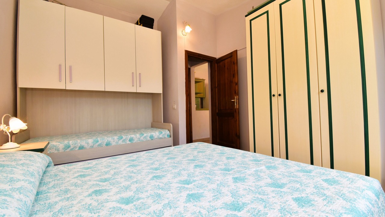Photo of Bedroom in Rena Majore