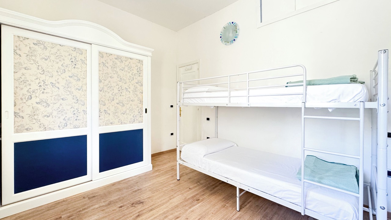 Photo of Bedroom in Lido